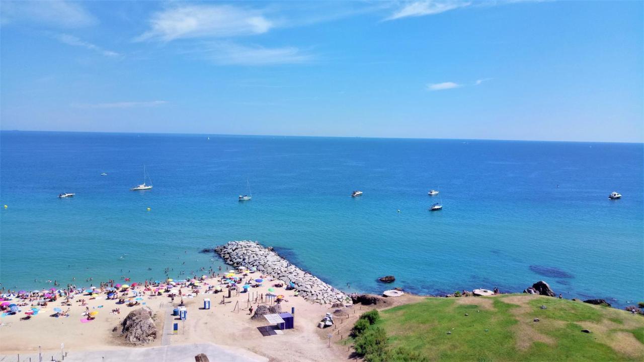 Claire Seaview & Beach-Apartment Montgat Dış mekan fotoğraf