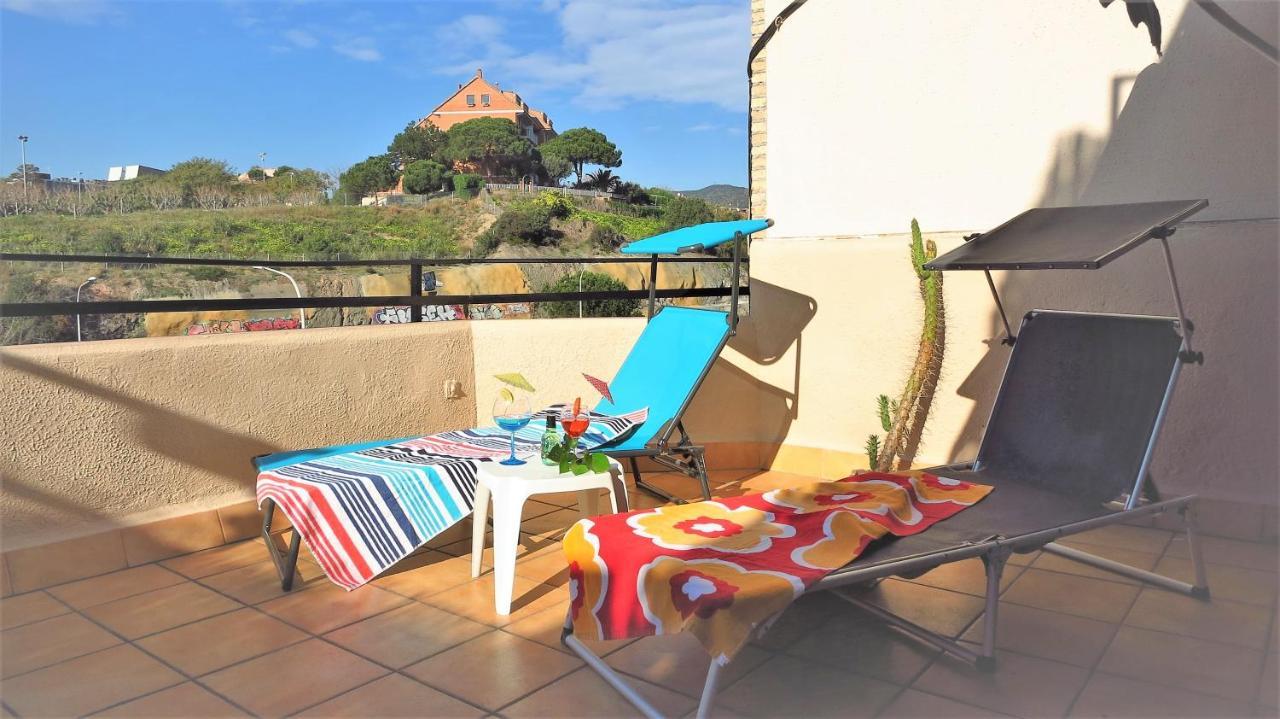 Claire Seaview & Beach-Apartment Montgat Dış mekan fotoğraf